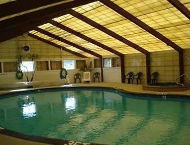 All Seasons Inn & Suites 
