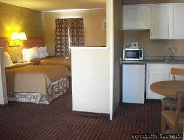 Hotel Seasons &